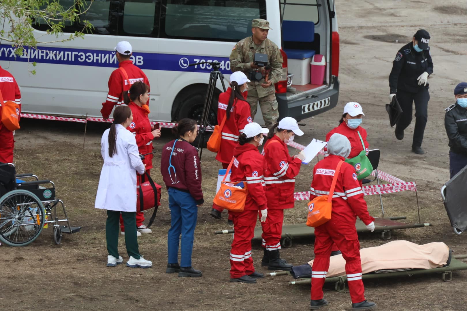 Улаан Загалмайн хичээл